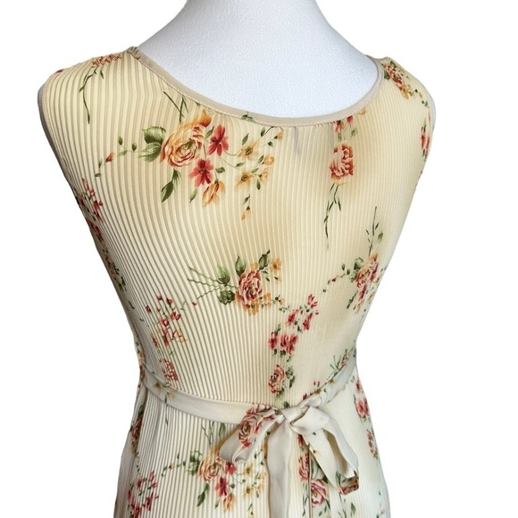 Moa USA Floral Sleeveless Midi Dress Size Small - Picture 5 of 17